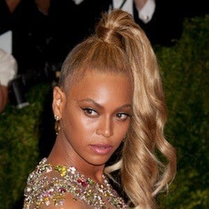 Beyoncé at age 33