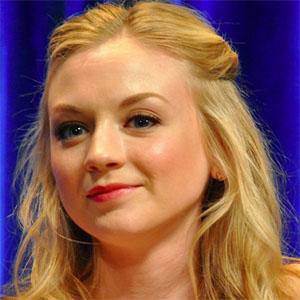 Emily Kinney at age 27